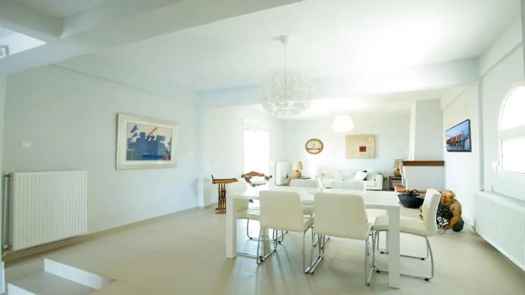Grande Villa Hanioti