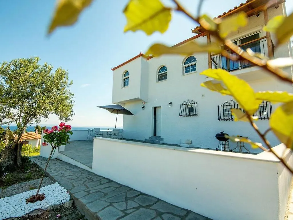 Grande Villa Hanioti