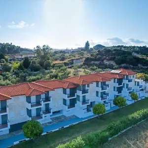 Ampelia Kassandra Aparthotel